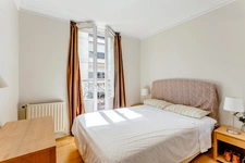 PARIS 17 - BOULEVARD PEREIRE 5