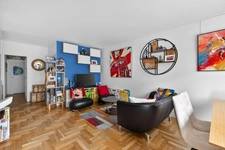 PARIS XV - Georges Brassens 5