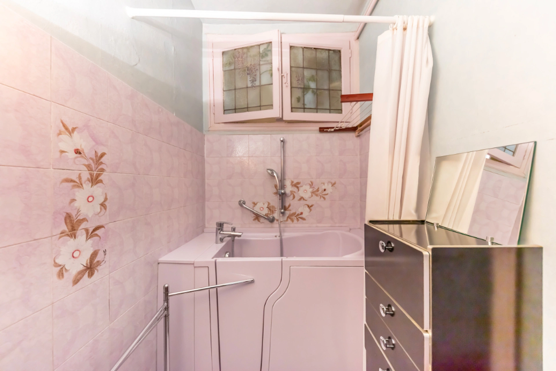 PARIS 15 - RUE DE L'AMIRAL ROUSSIN 6