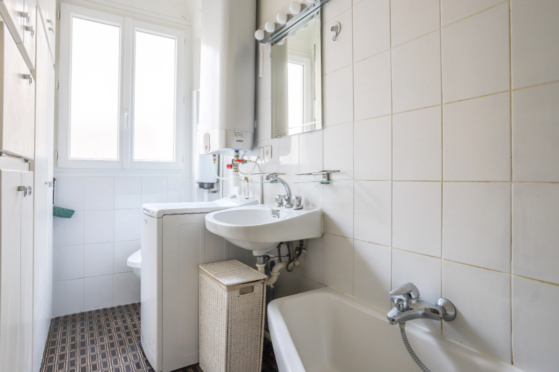 PARIS 15 - RUE FRANCOIS MOUTHON 5