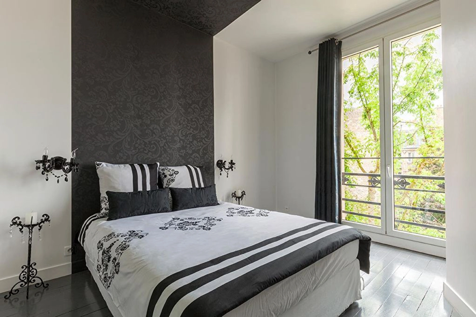 PARIS 14 - BOULEVARD JOURDAN 12