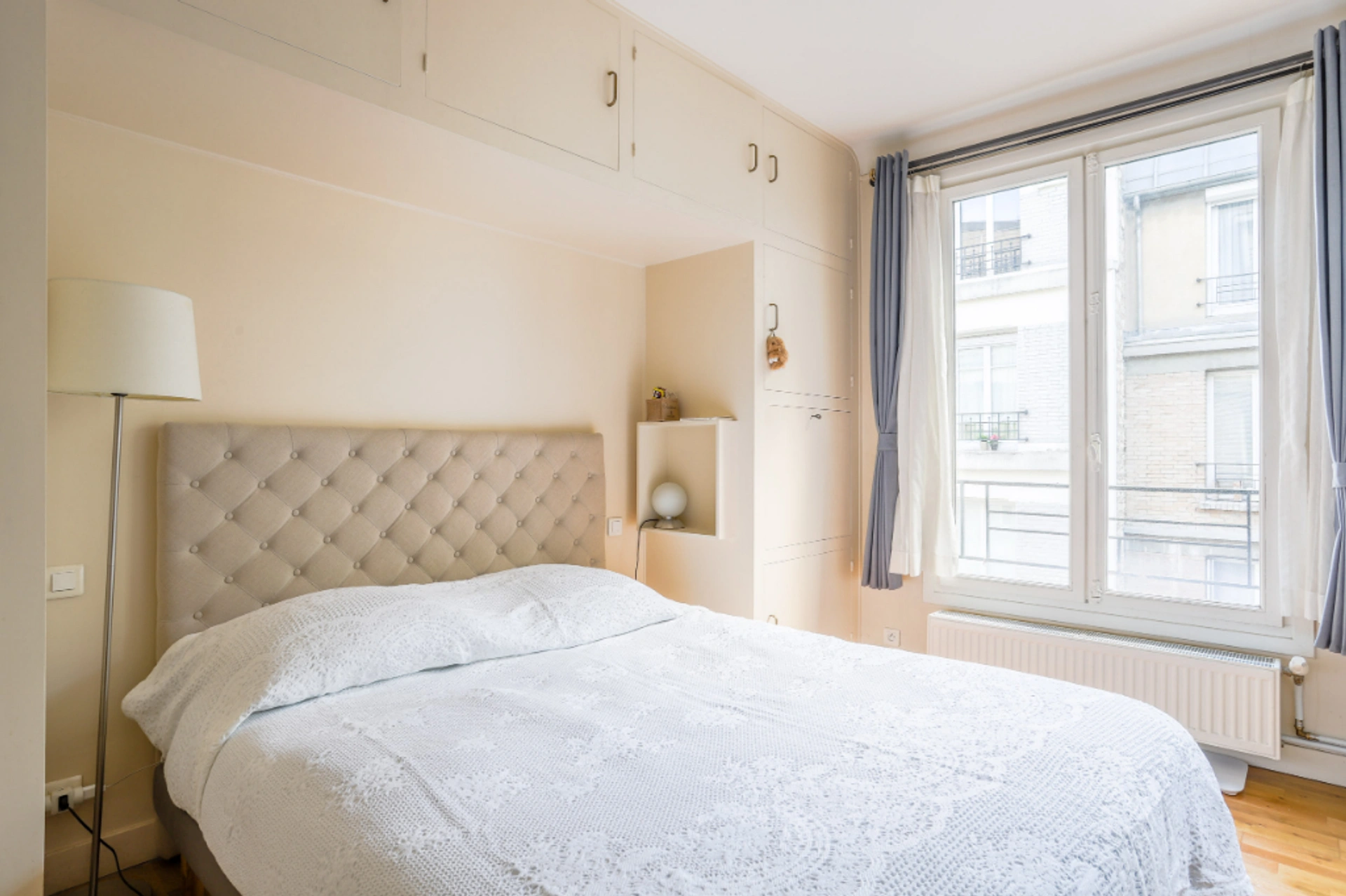 PARIS 15 - RUE FRANCOIS MOUTHON 4