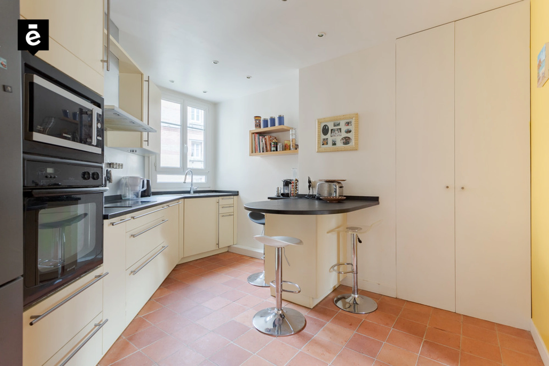 PARIS 15 - RUE DES MORILLONS 5