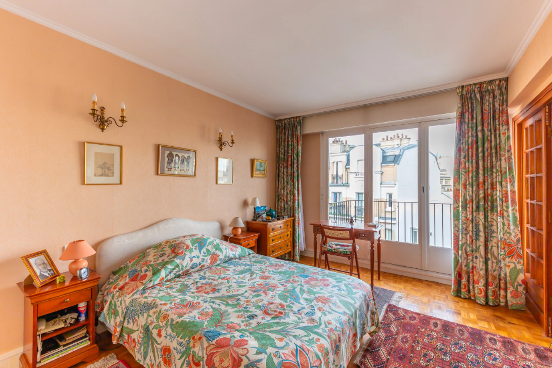 PARIS 15 - RUE YVART 4