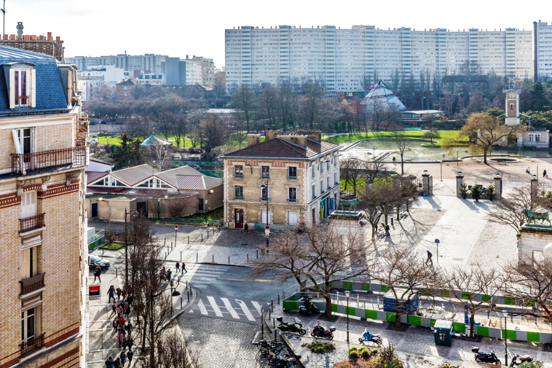 PARIS 15 - RUE DE CRONSTADT 7