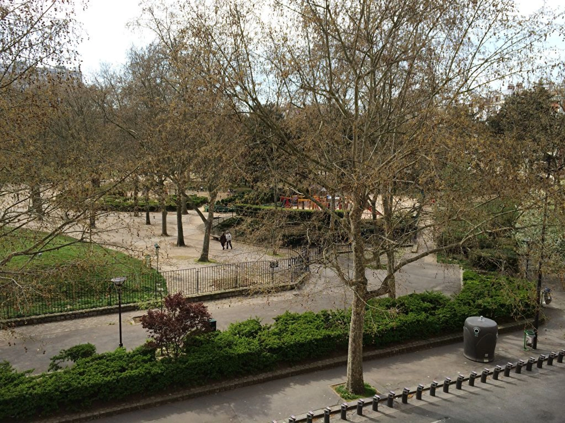 PARIS 15 - RUE DES MORILLONS 1