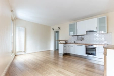 PARIS 15 - RUE JACQUES BAUDRY 1