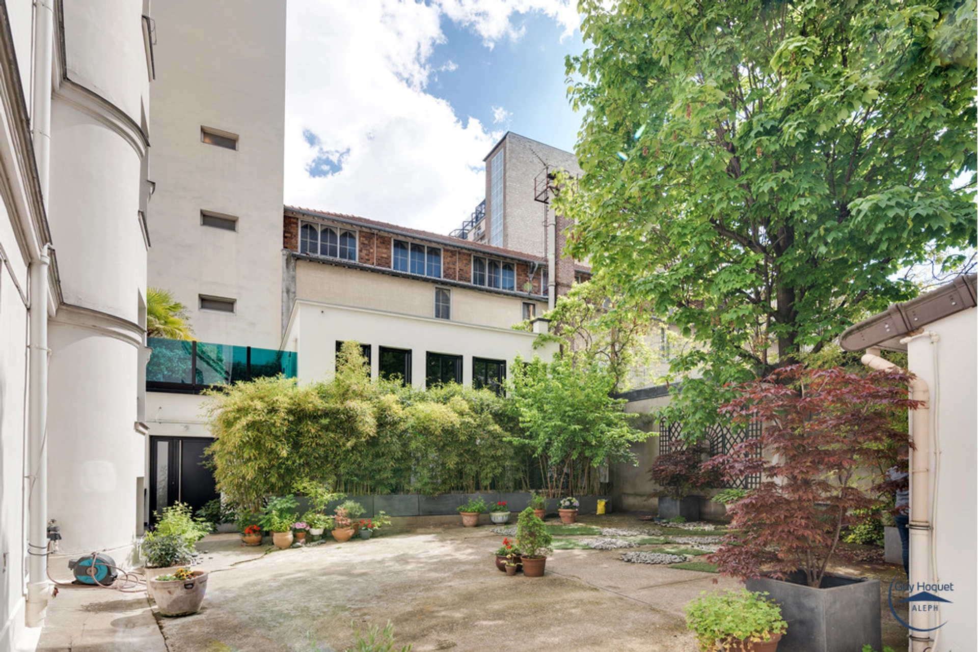 PARIS 15 - RUE BLOMET 8