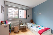 PARIS 15 - RUE ROSENWALD 7