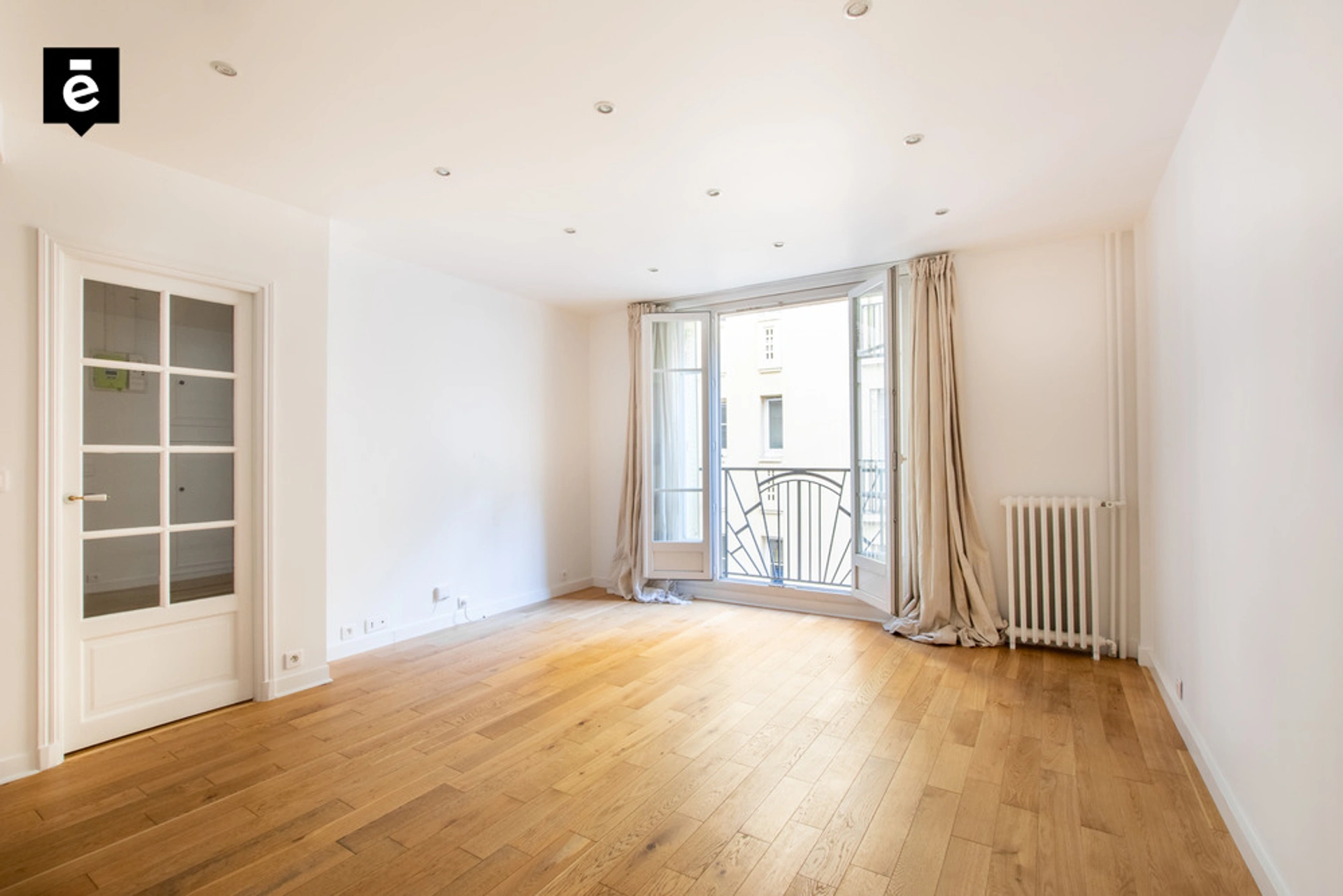 PARIS 15 - RUE DOMBASLE 1