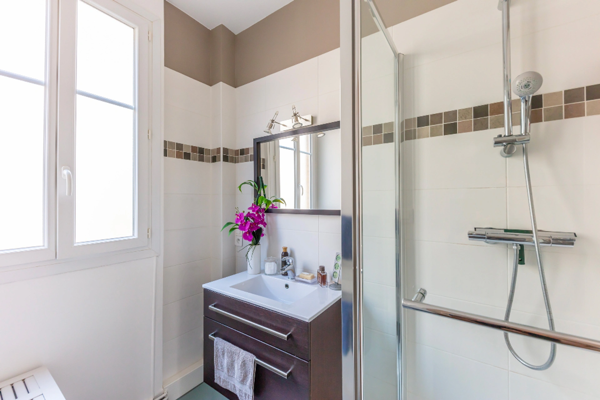 PARIS 15 - RUE JOBBE DUVAL 5