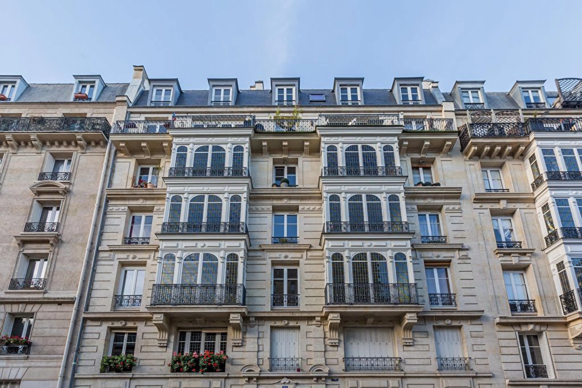 PARIS 15 - RUE DE STAEL 9