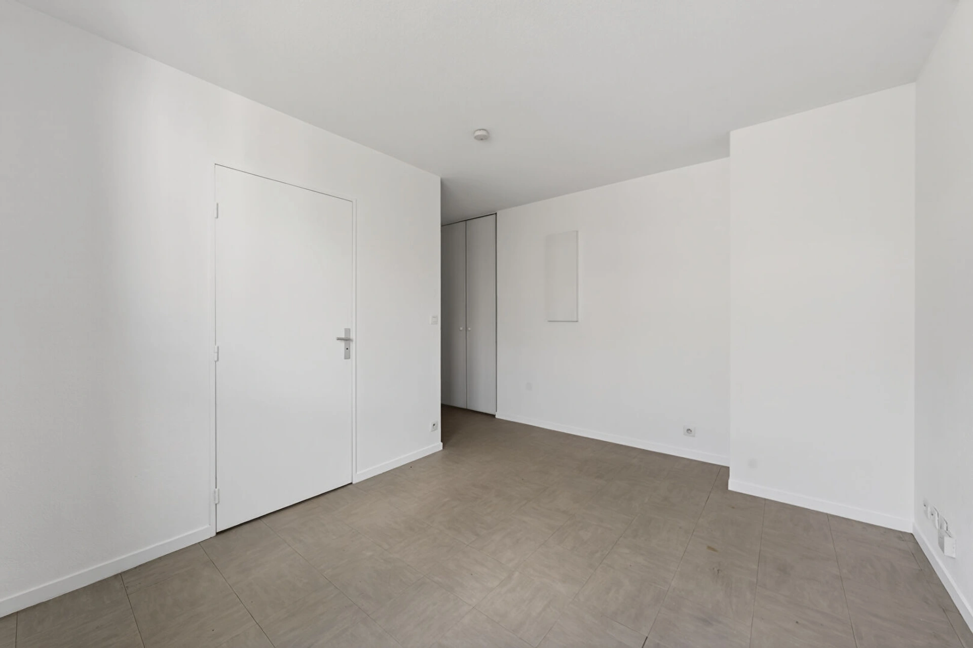 ISSY-LES-MOULINEAUX  - 3 Moulins 8