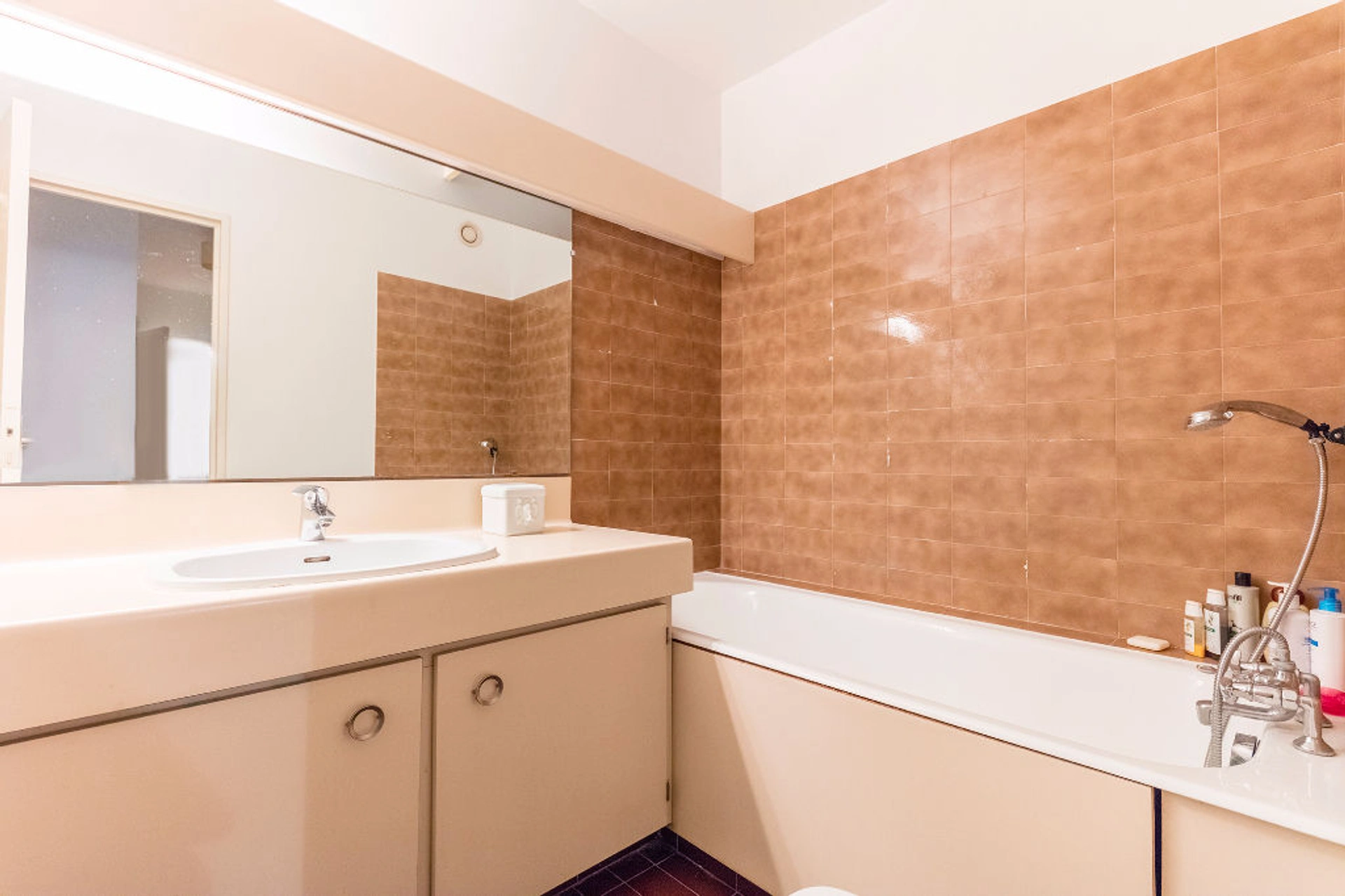 PARIS 15 - RUE VAUGIRARD 5