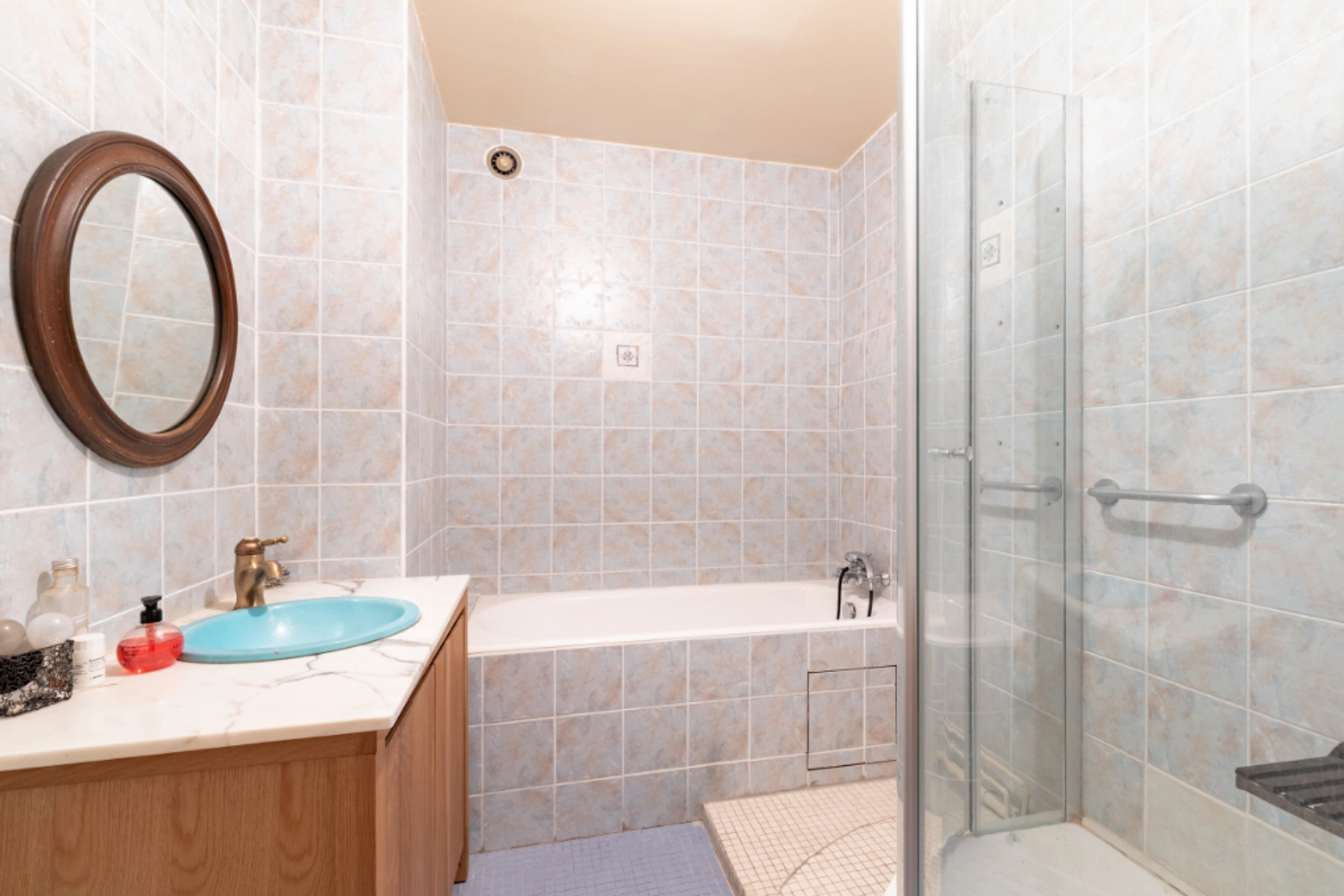 PARIS 15 - RUE DE VAUGIRARD 5