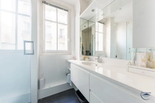 PARIS 15 - RUE DE VAUGIRARD 6