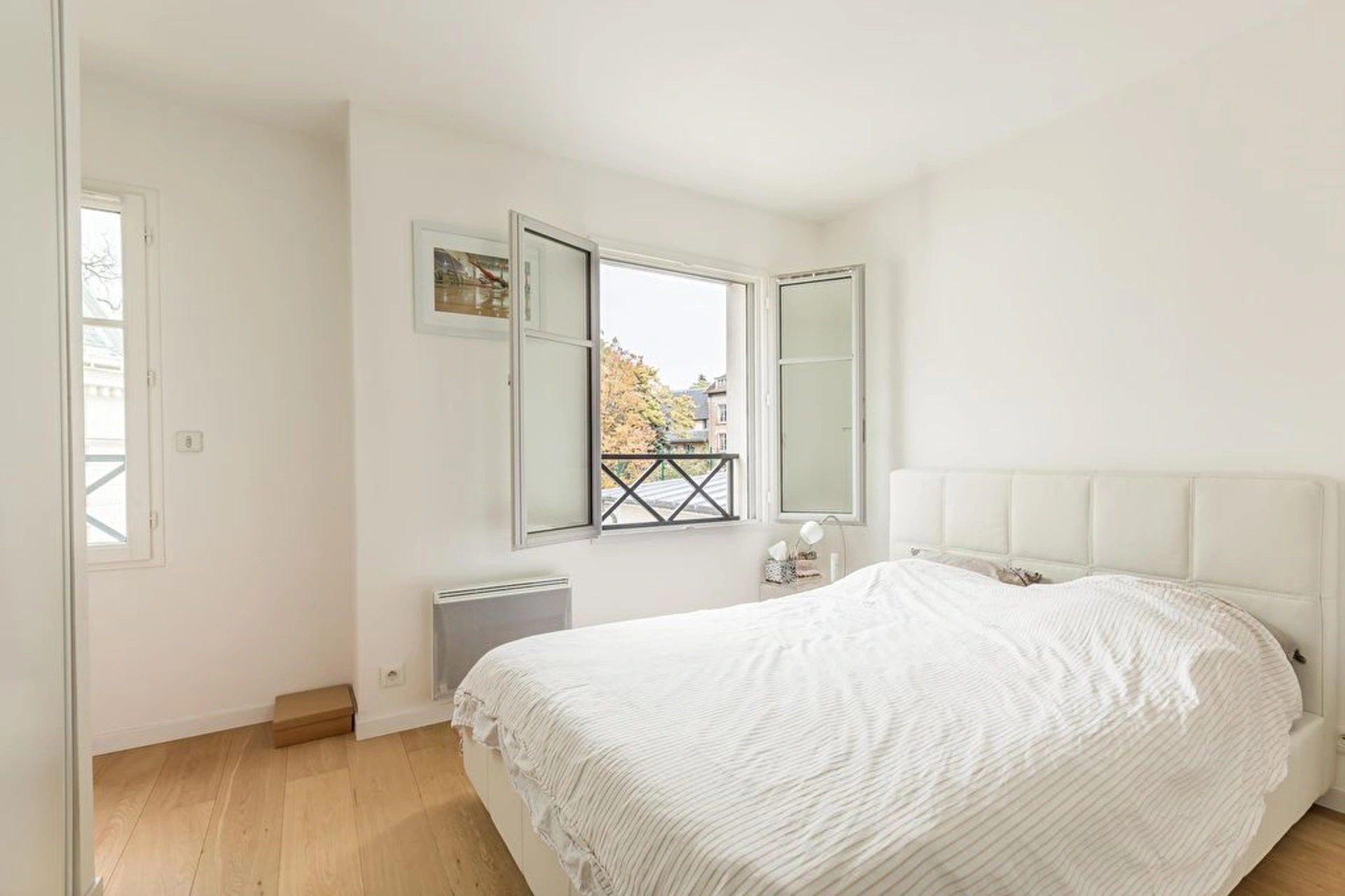 ISSY LES MOULINEAUX - RUE HENRI TARIEL 9