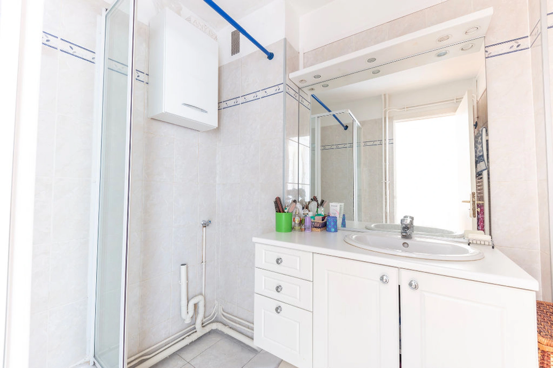 PARIS 15 - RUE JACQUES BAUDRY 6