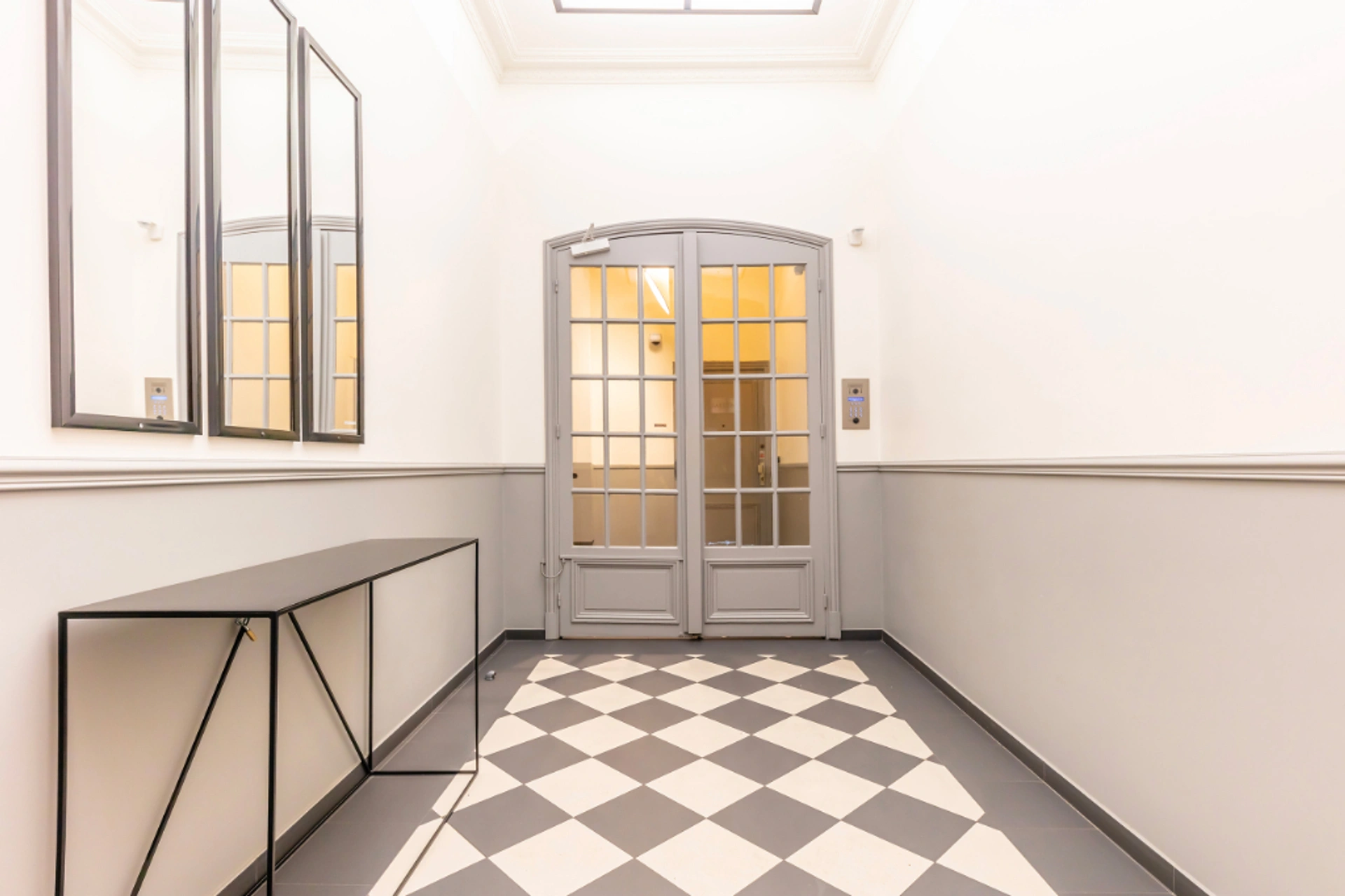 PARIS 15 - RUE HOUDART DE LAMOTTE 8