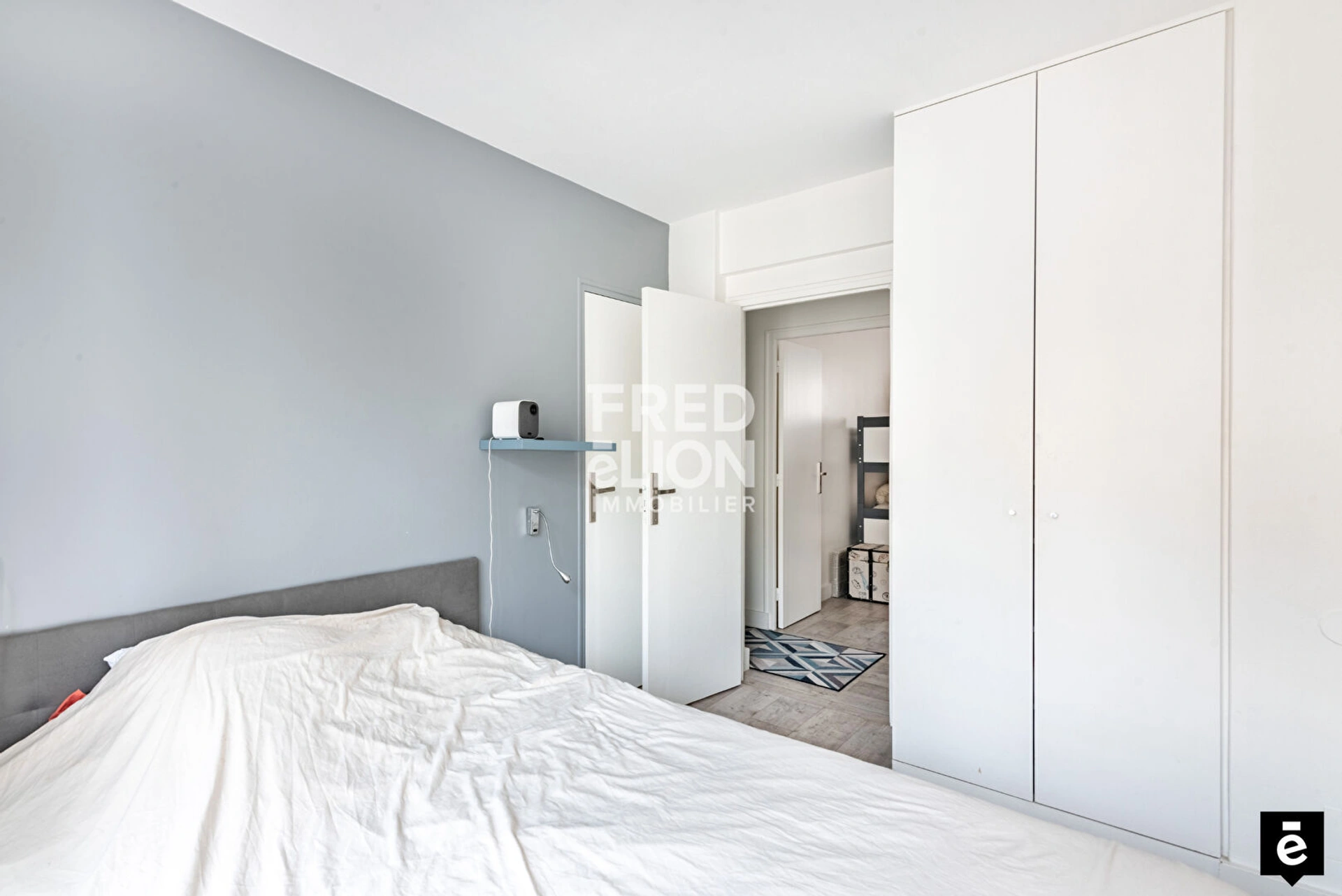 PARIS 15 - RUE LEON DELGRANGE 8