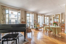 PARIS 15 - SQUARE DU CROISIC 1