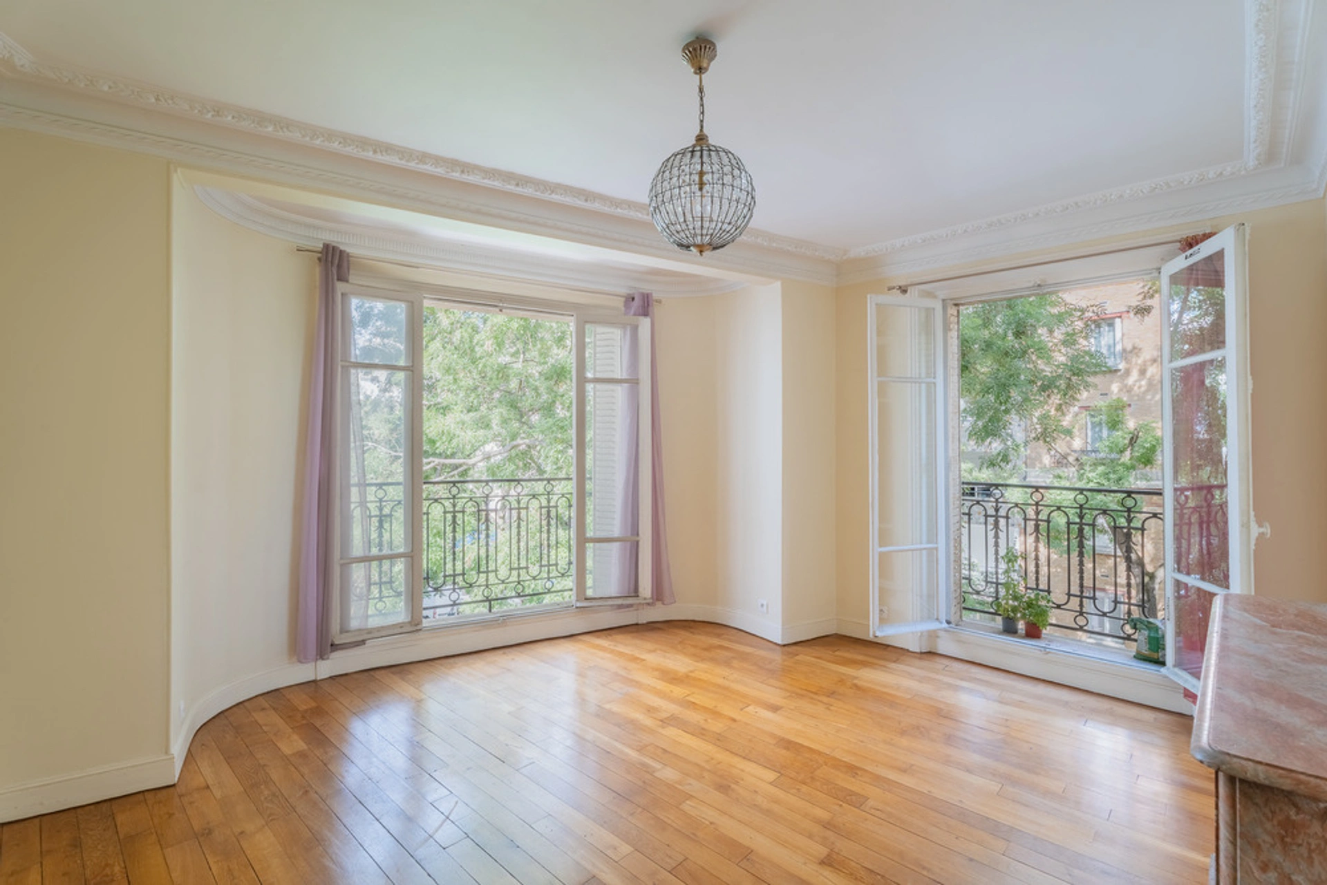 Appartement Paris 3 pièce(s) 71 m2 2