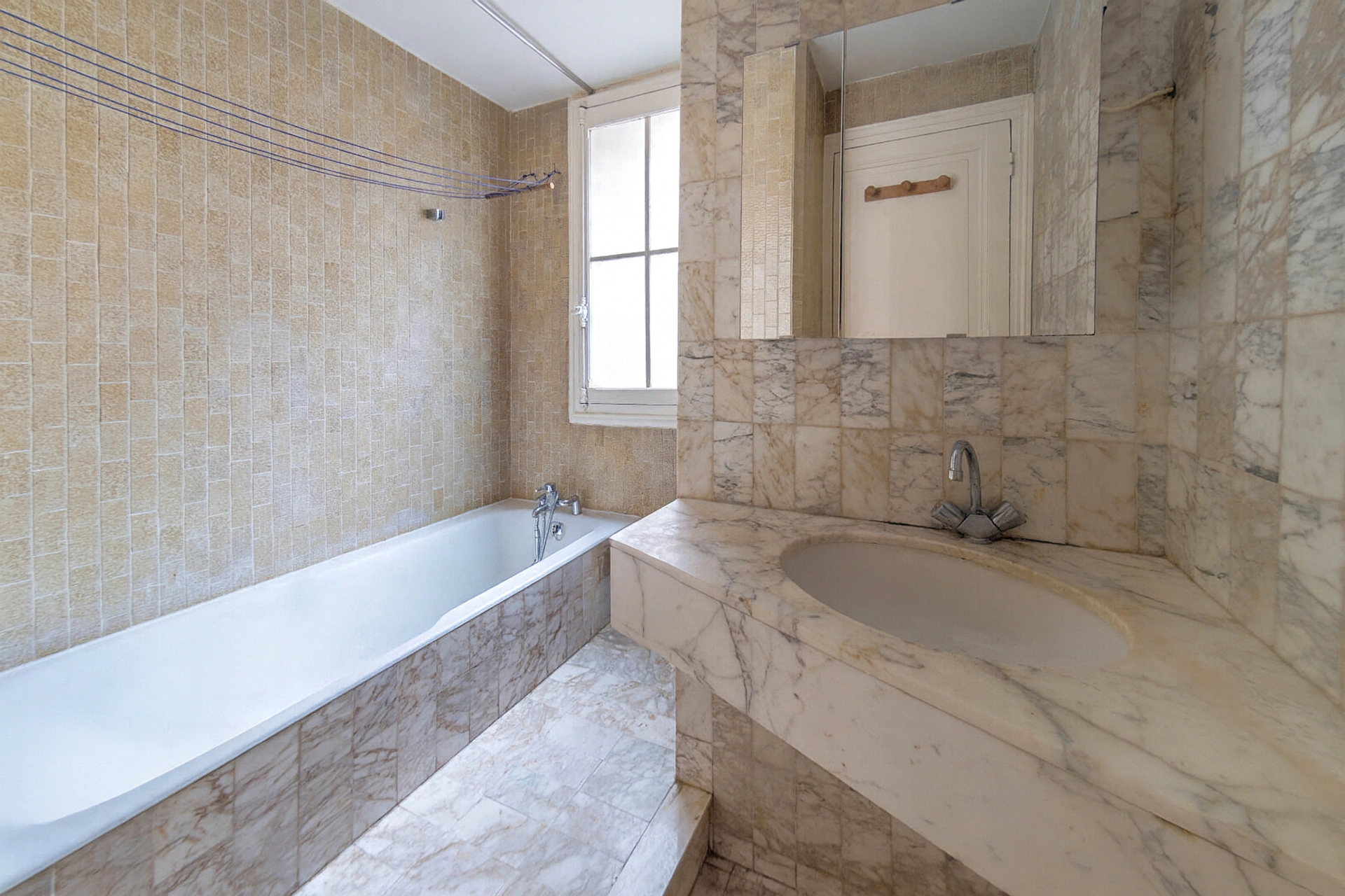 PARIS 15 - GEORGES BRASSENS 6