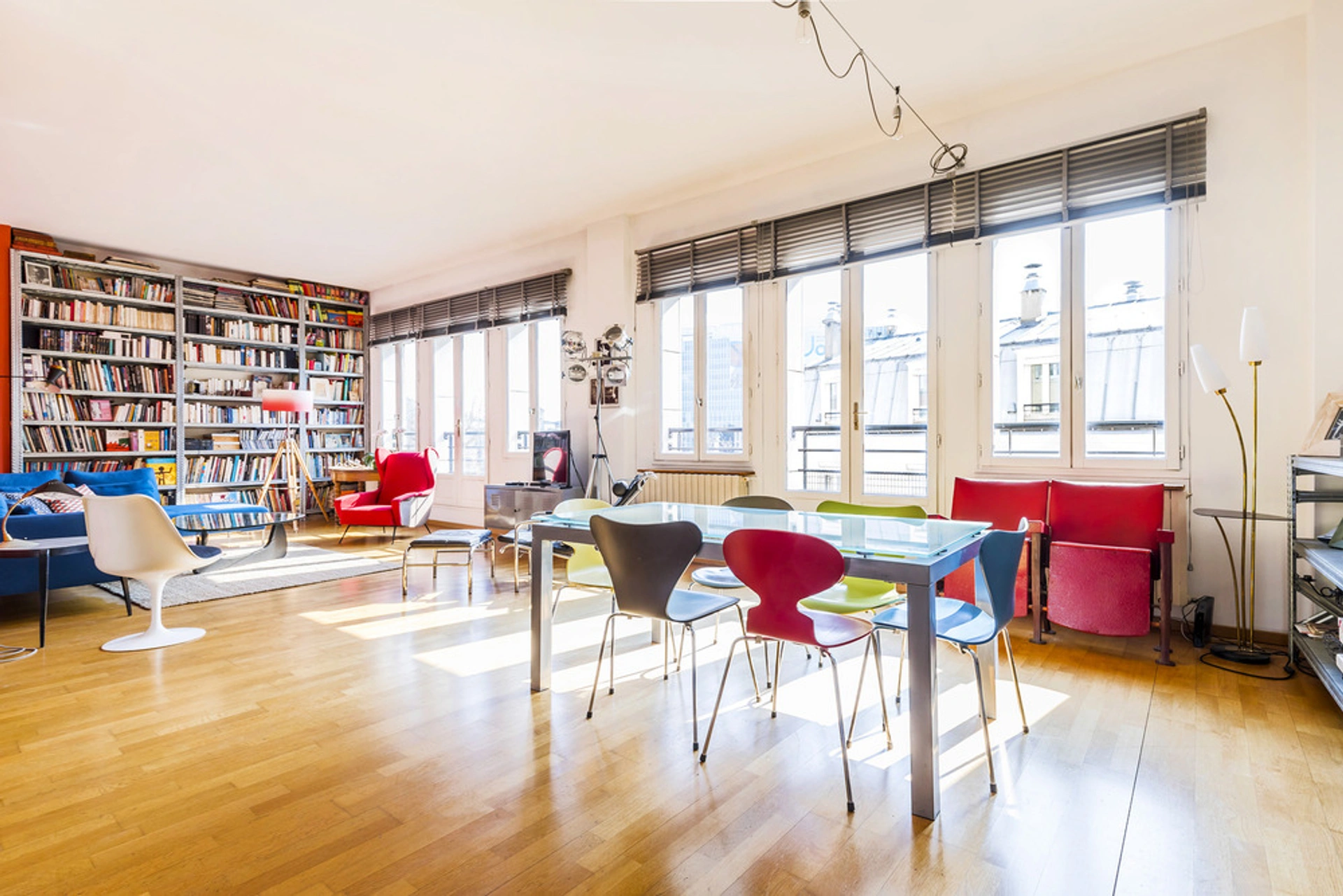 PARIS 15 - RUE JACQUES BAUDRY 1