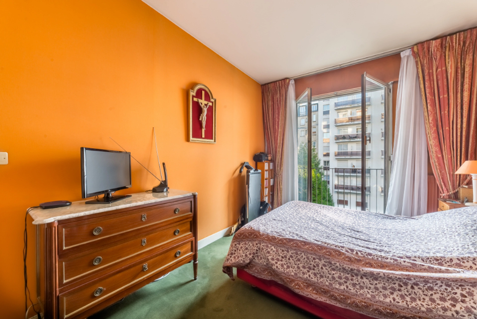 PARIS 15 - RUE DE L'ABBE GROULT 6