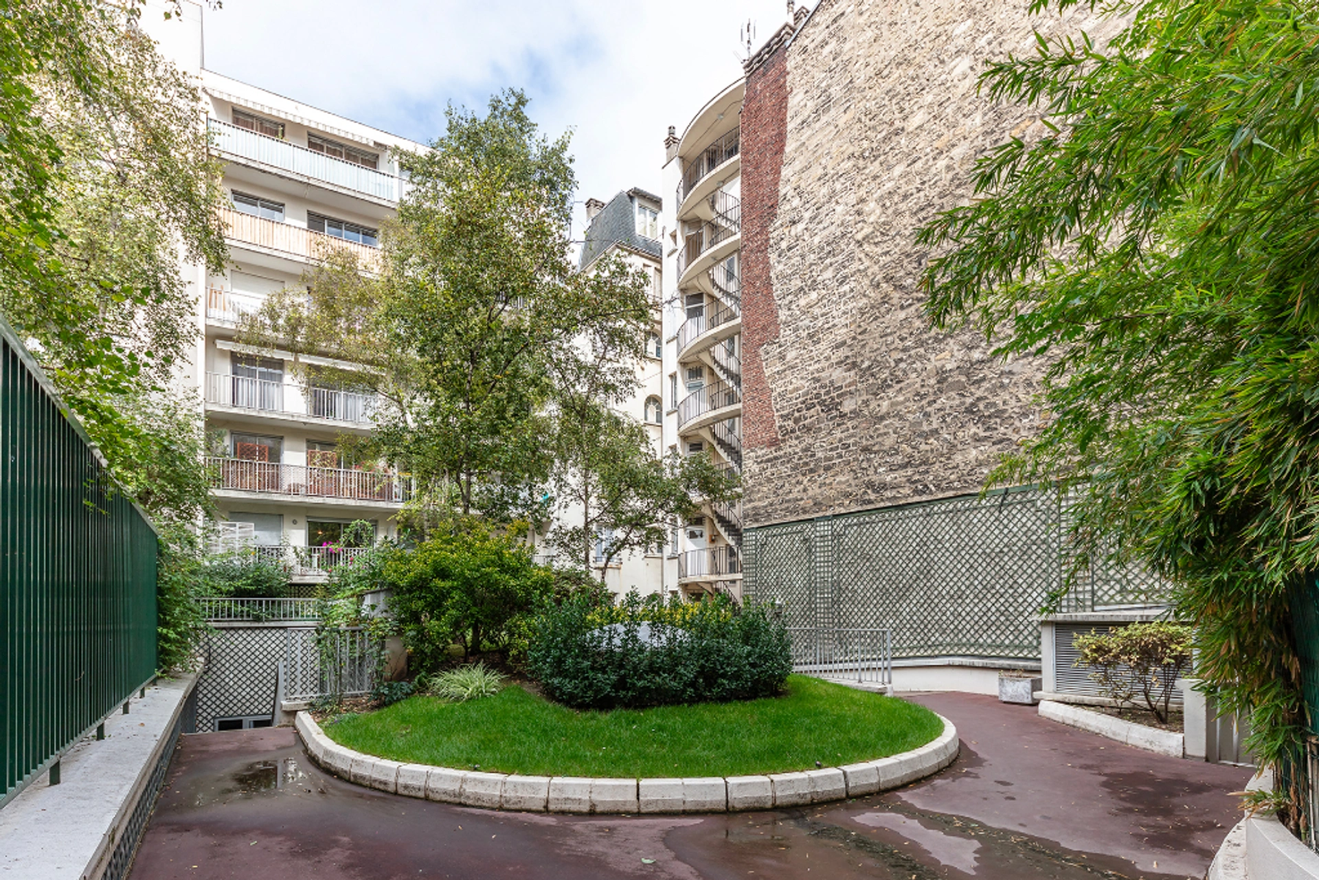 PARIS 15 - RUE DOMBASLE 7