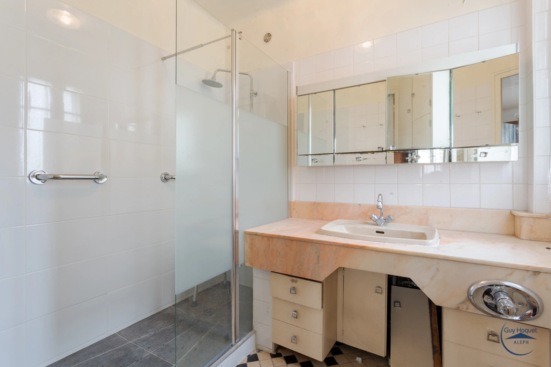 PARIS 15 - RUE DE LA CROIX NIVERT 6