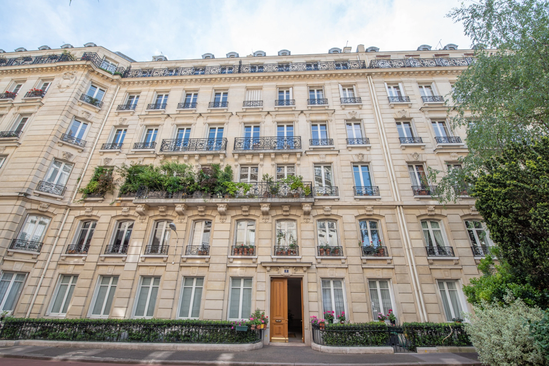 PARIS 15 - SQUARE DU CROISIC 7