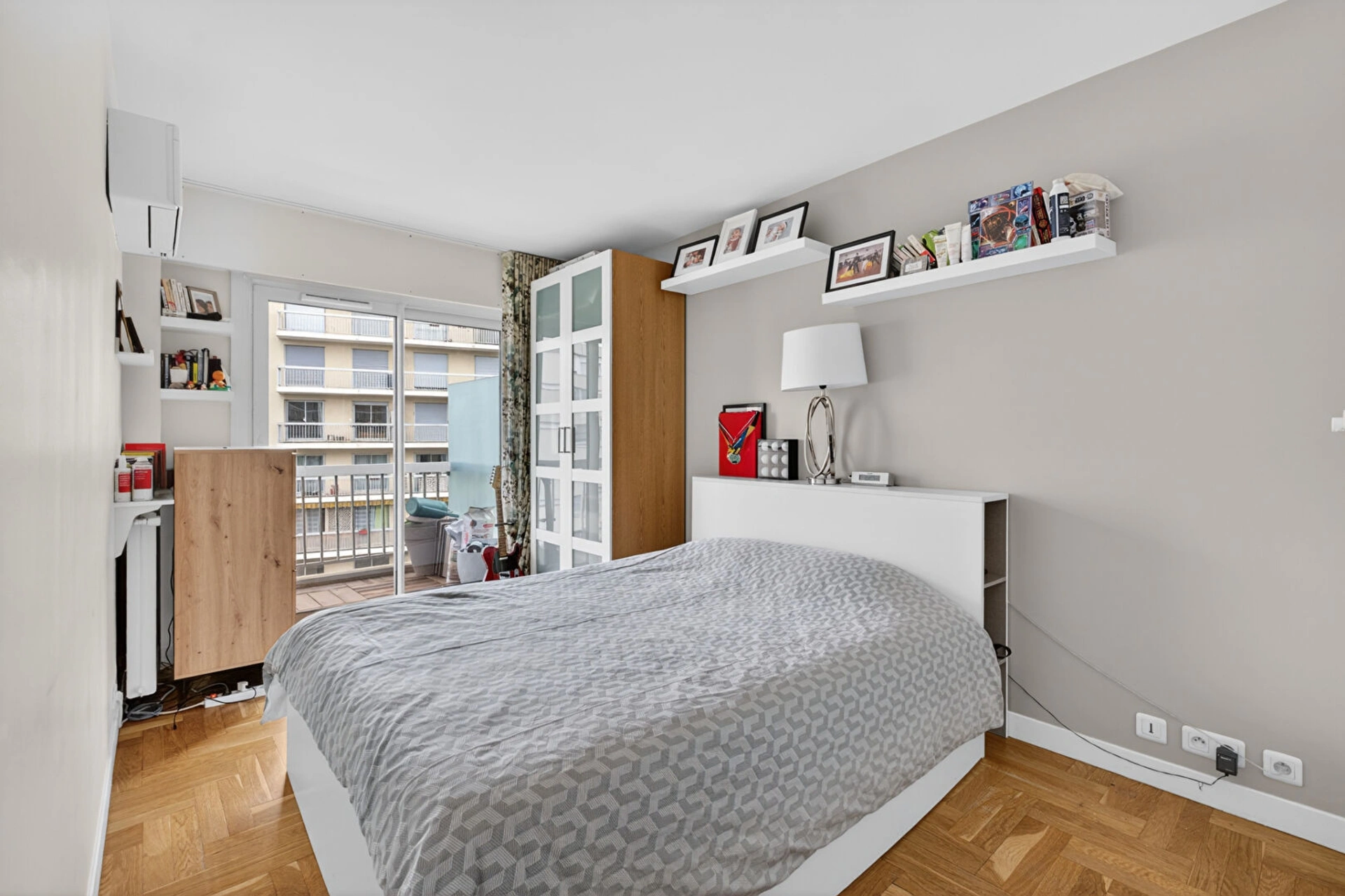 PARIS XV - Georges Brassens 10