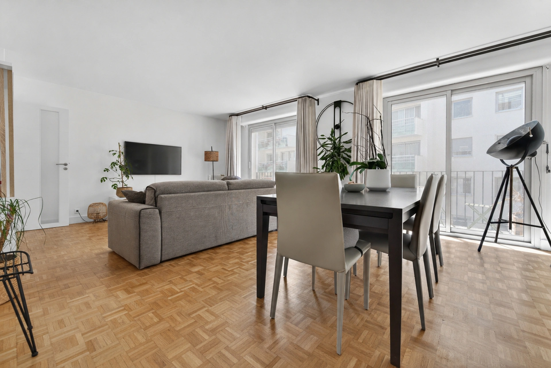 PARIS 15 - CONVENTION 1