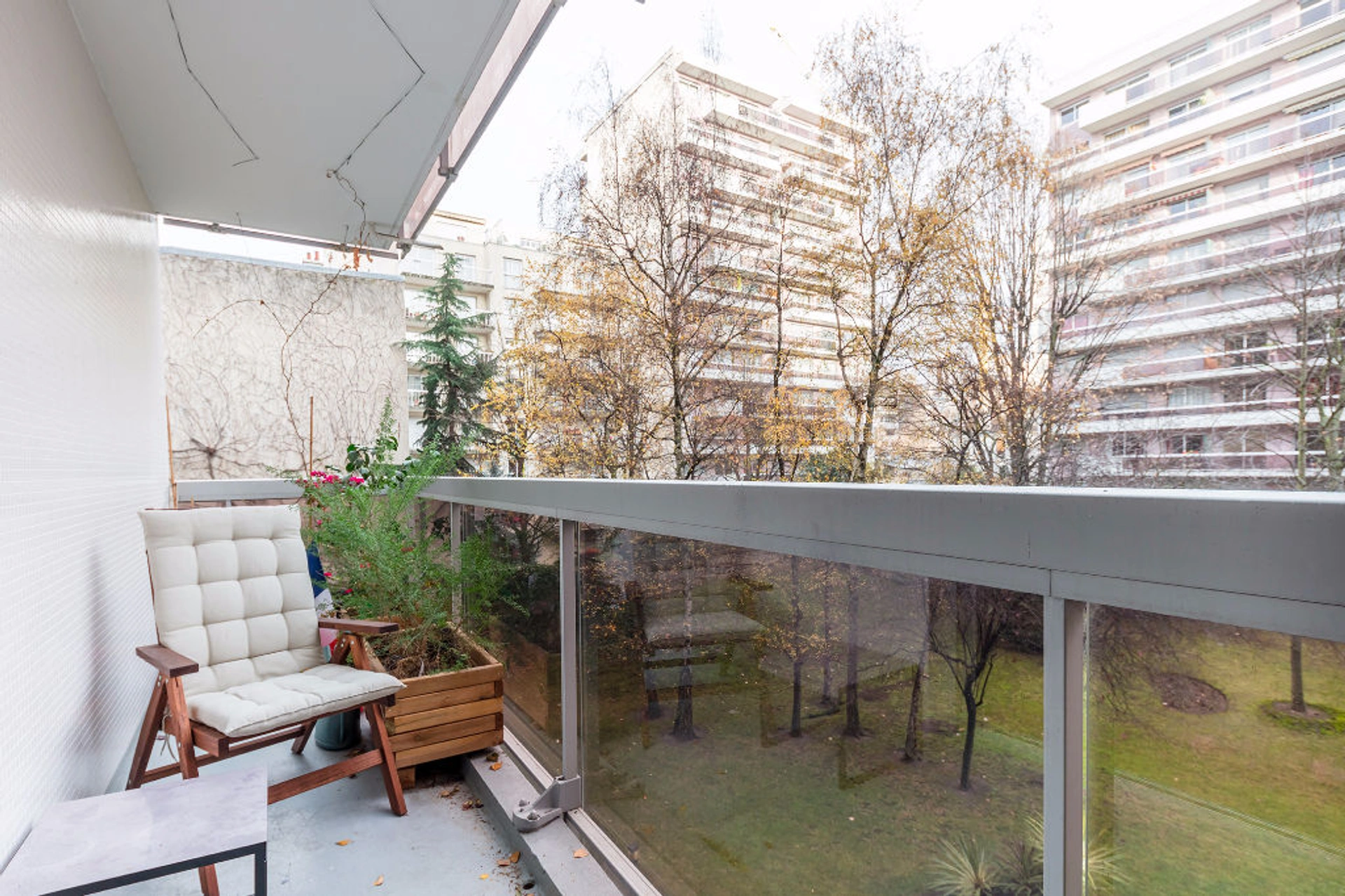 PARIS 15 - RUE ROSENWALD 3