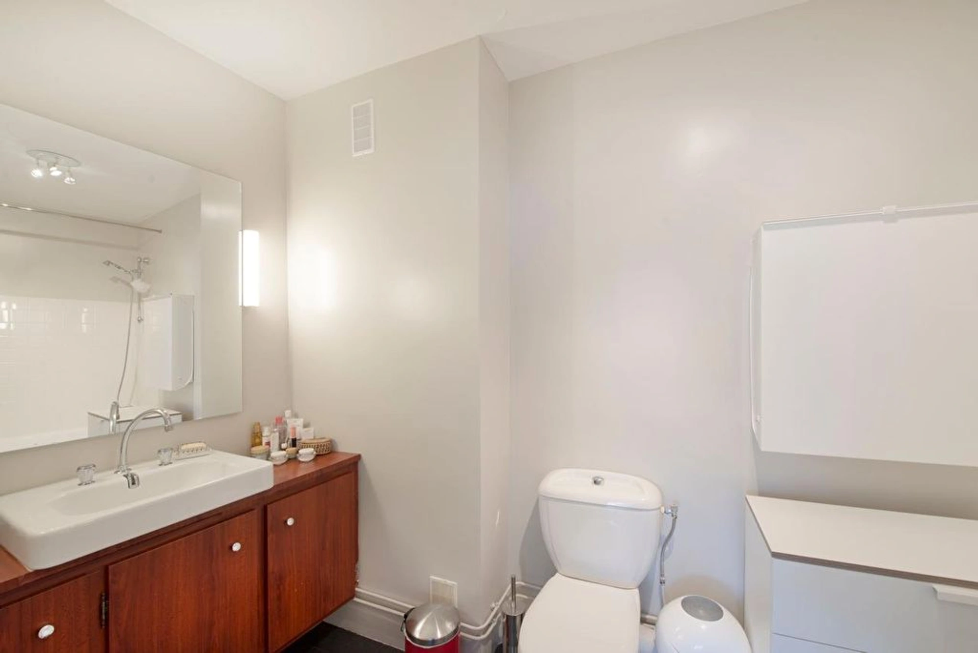 PARIS 15 - RUE MONTAUBAN 9