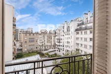 PARIS 15 - CONVENTION 2