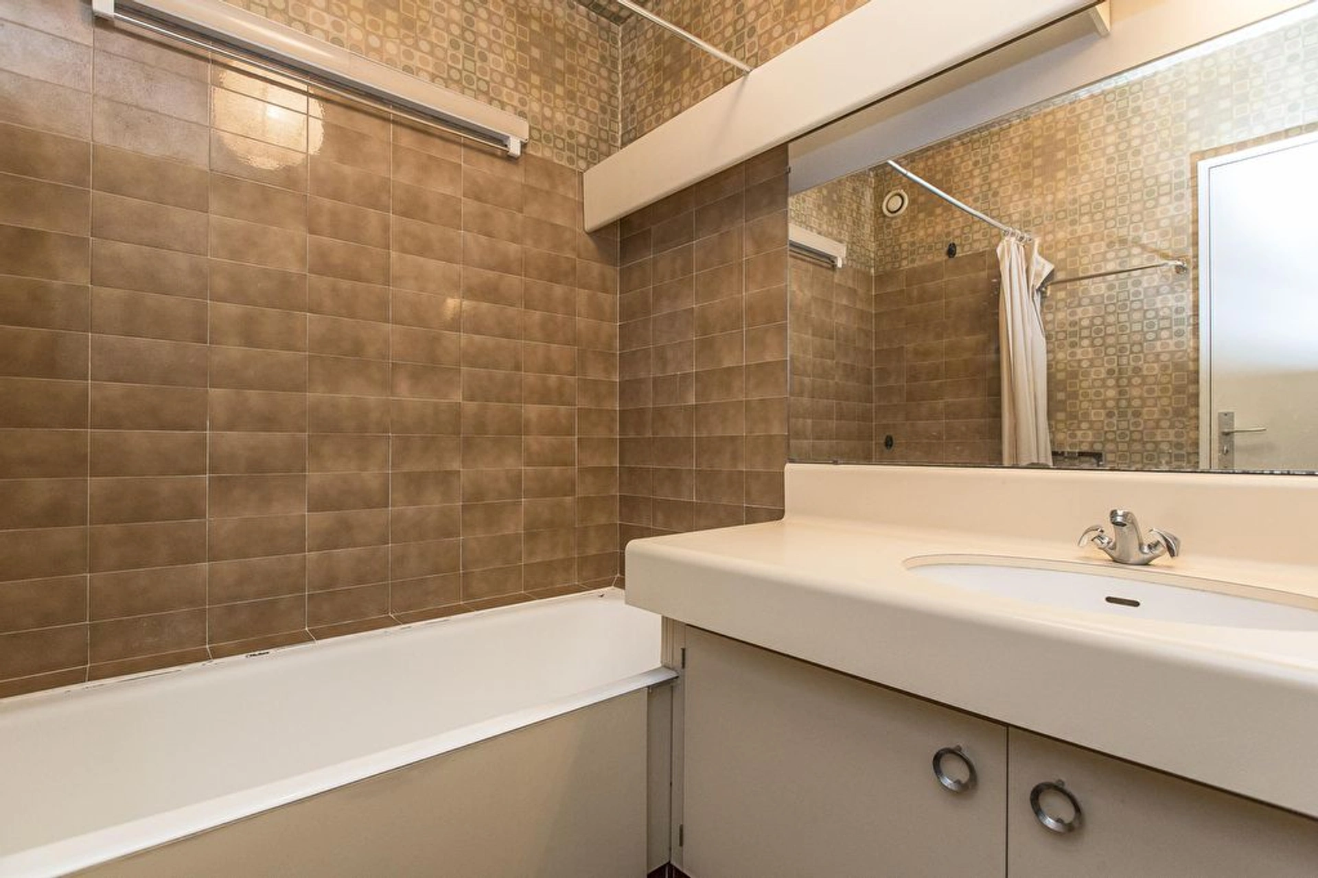 PARIS 15 - RUE VAUGIRARD 5