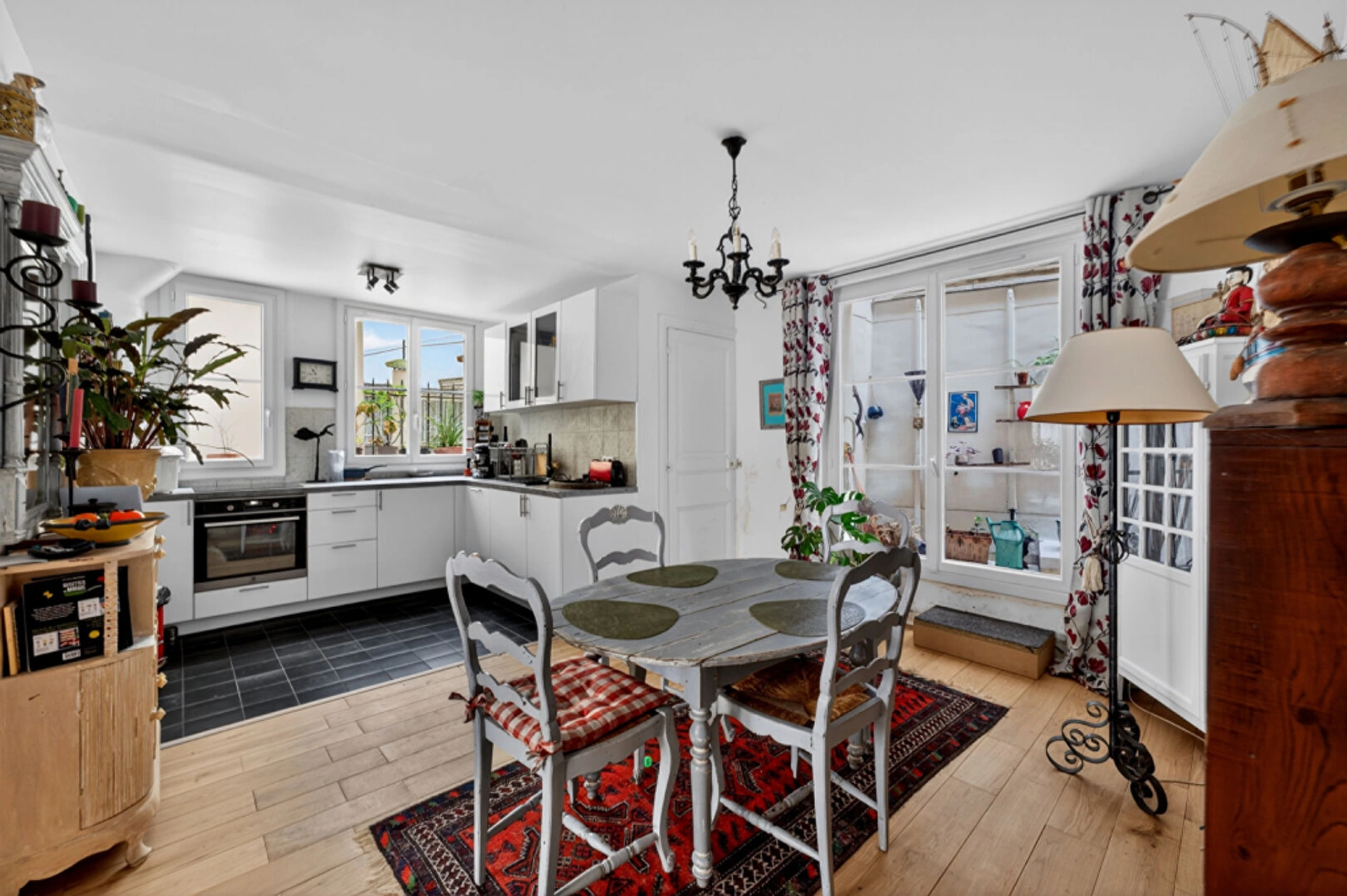 ROCHECHOUART - PARIS 9 3