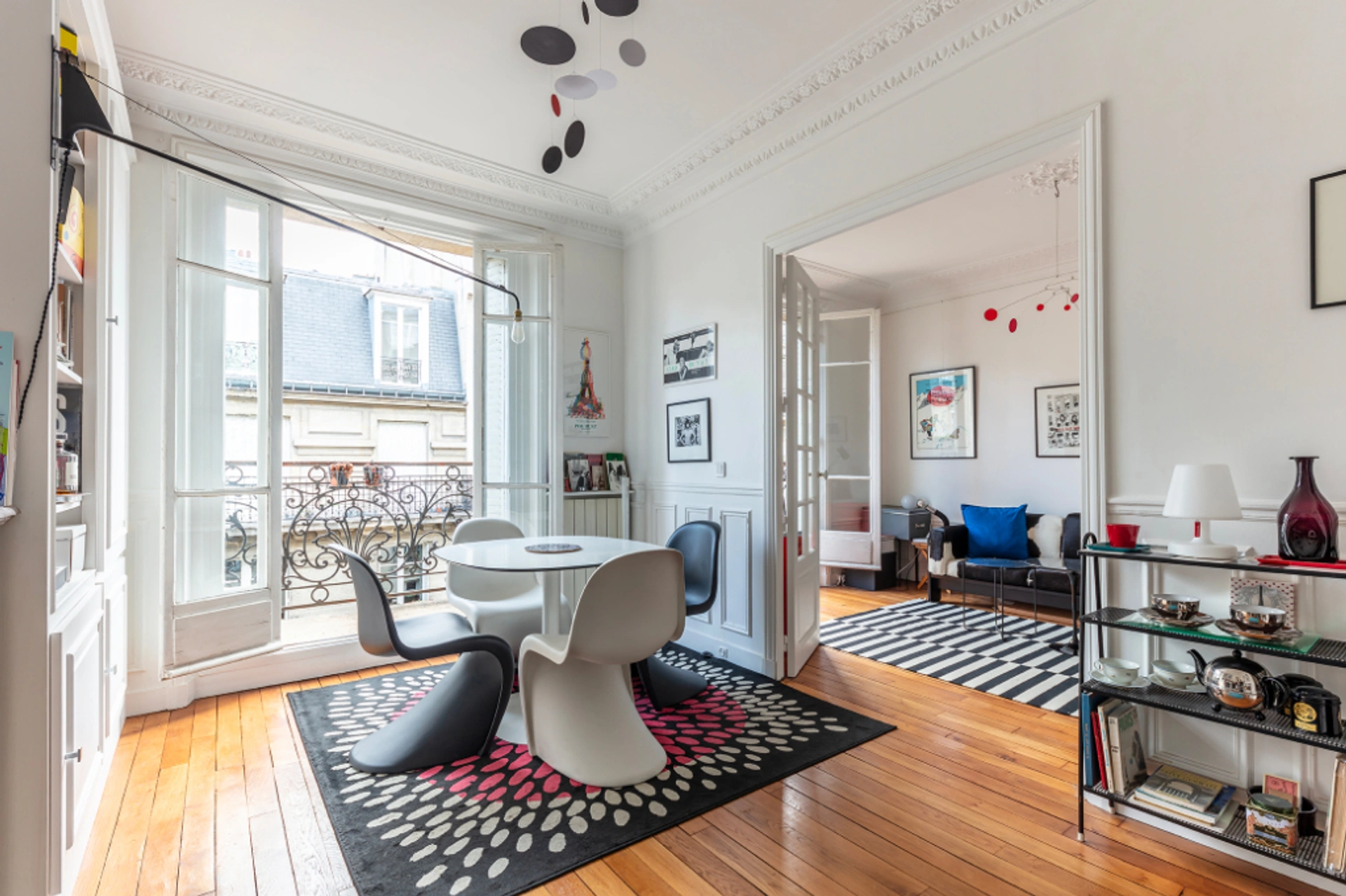 PARIS 15 - SQUARE FREDERIC VALLOIS 1