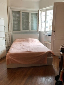 PARIS 15 - PLACE ADOLPHE CHERIOUX 4