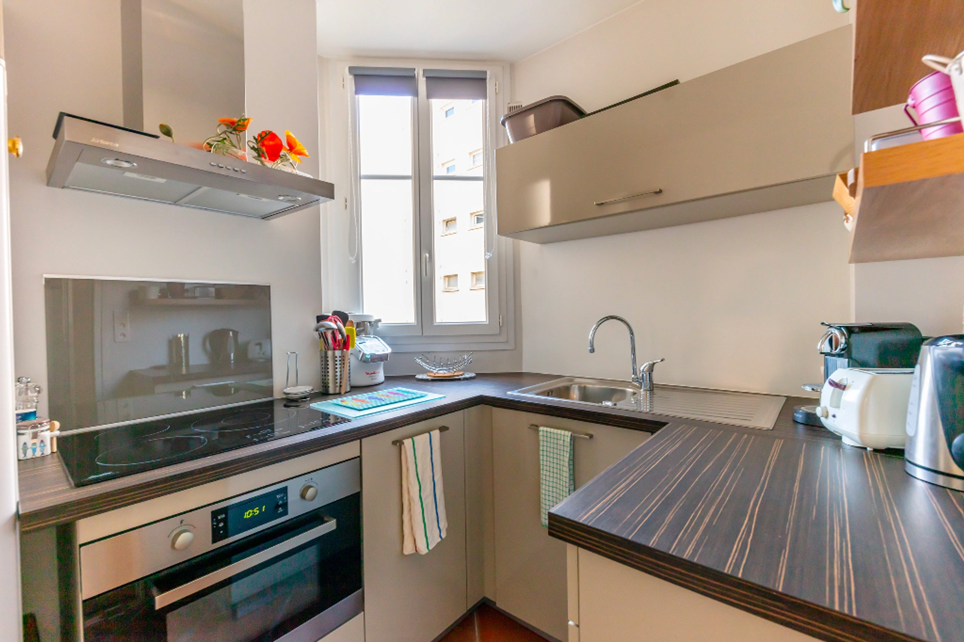 PARIS 15 - RUE JOBBE DUVAL 4