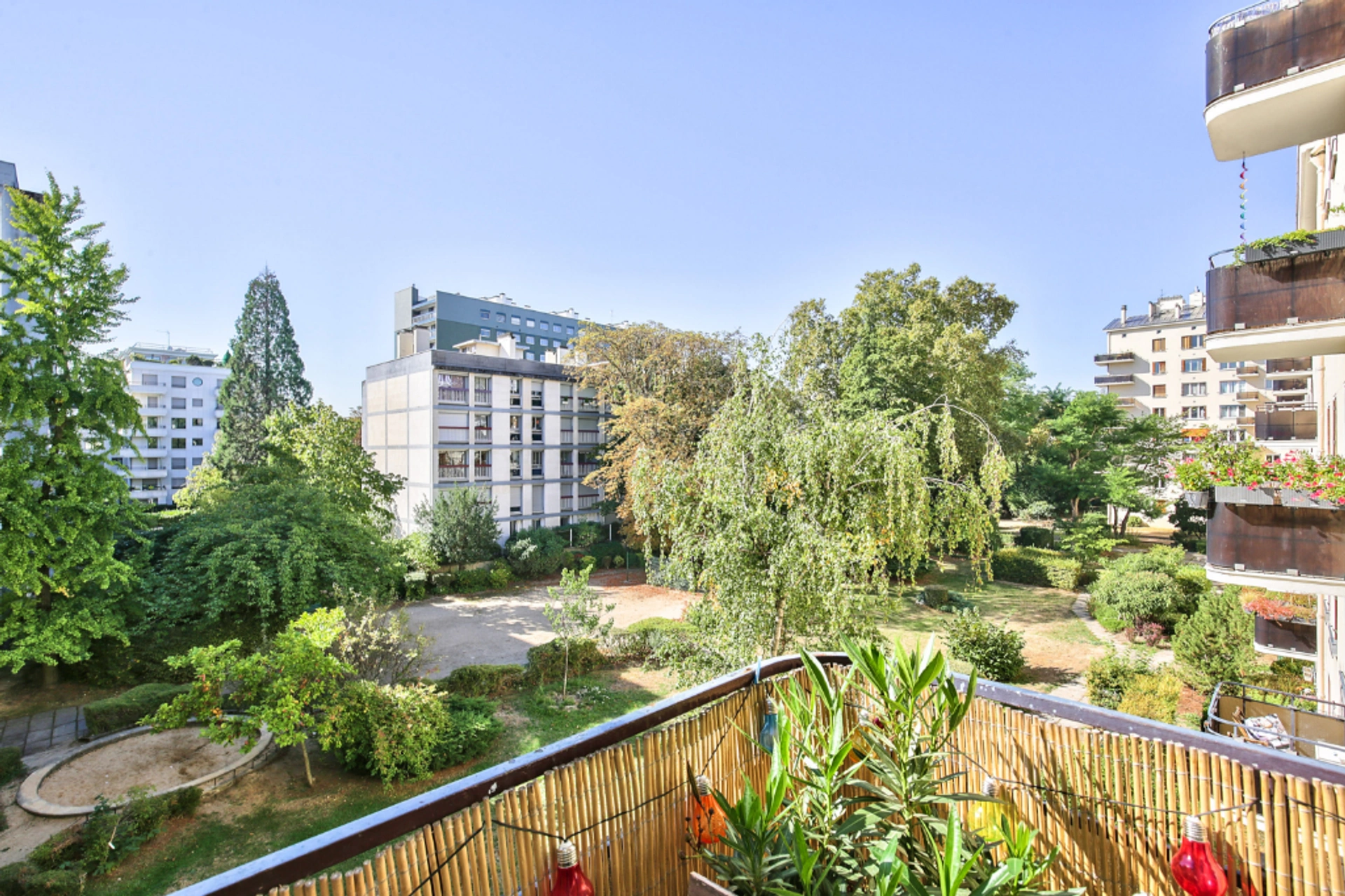 BOULOGNE BILLANCOURT - RUE DE SEVRES 2