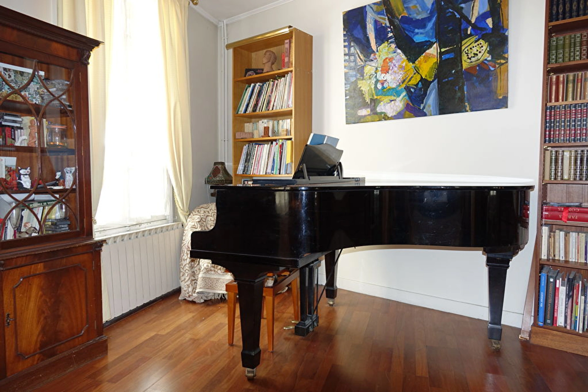 ISSY LES MOULINEAUX - RUE ANDRE CHENIER 5