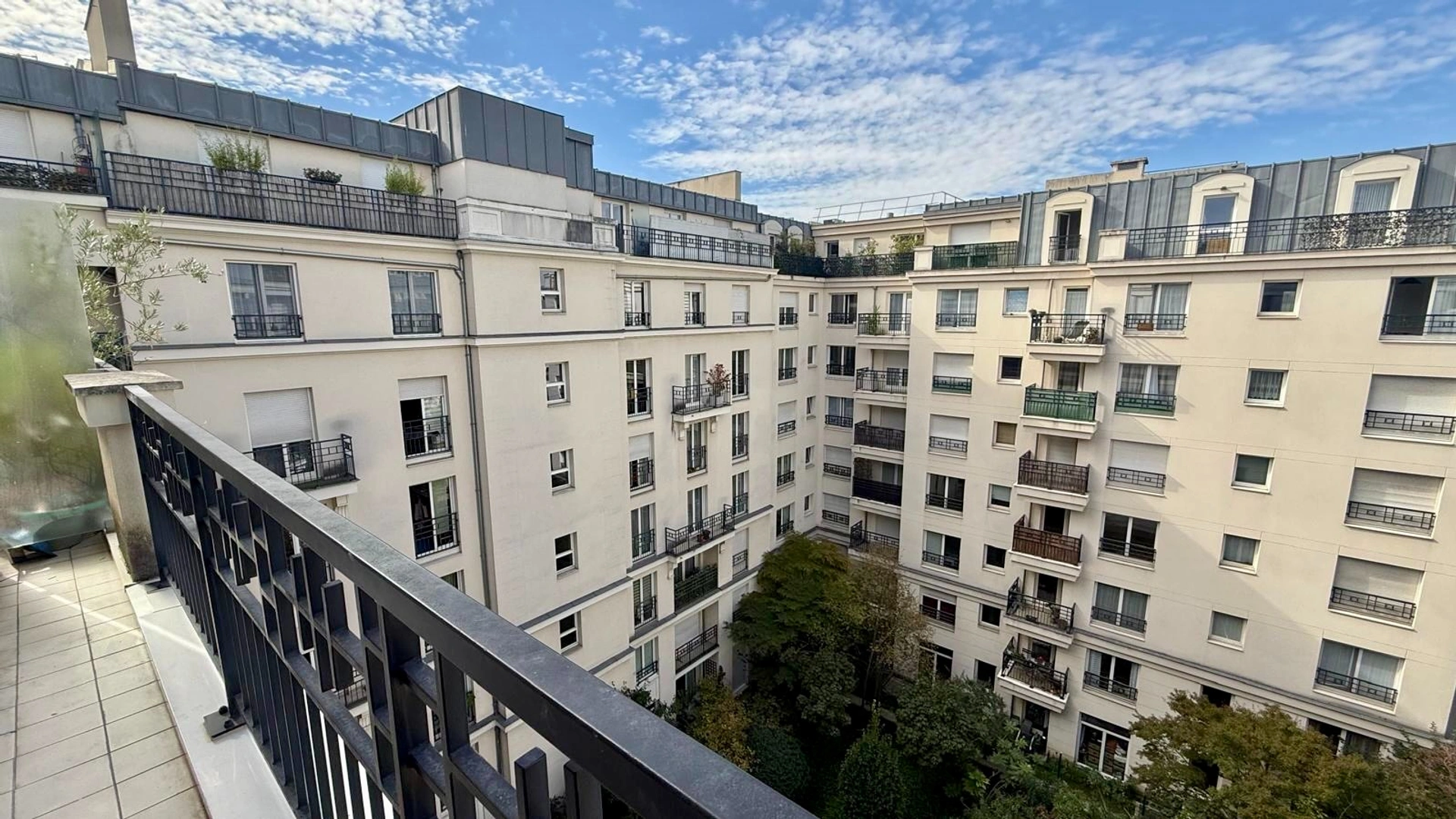 ISSY LES MOULINEAUX - Villa HAUSSMANN 9