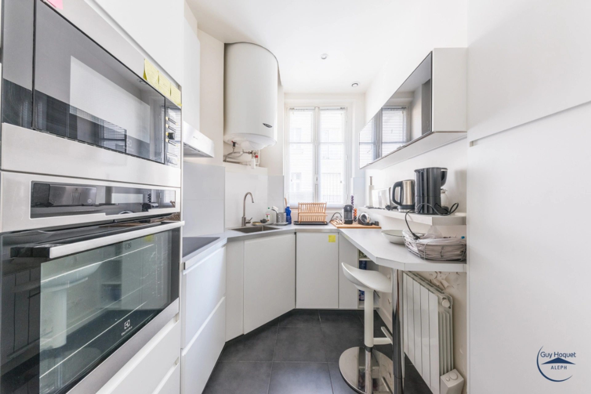 PARIS 15 - RUE DE VAUGIRARD 4