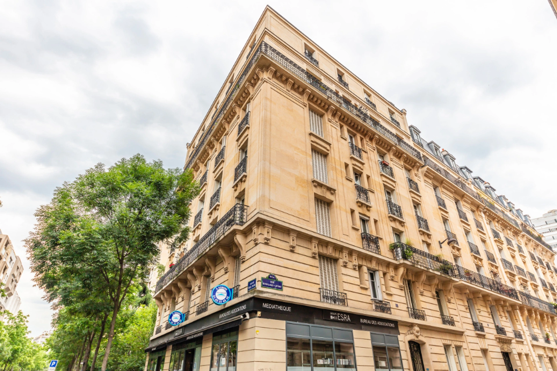 PARIS 15 - RUE BOUILLOUX-LAFONT 1