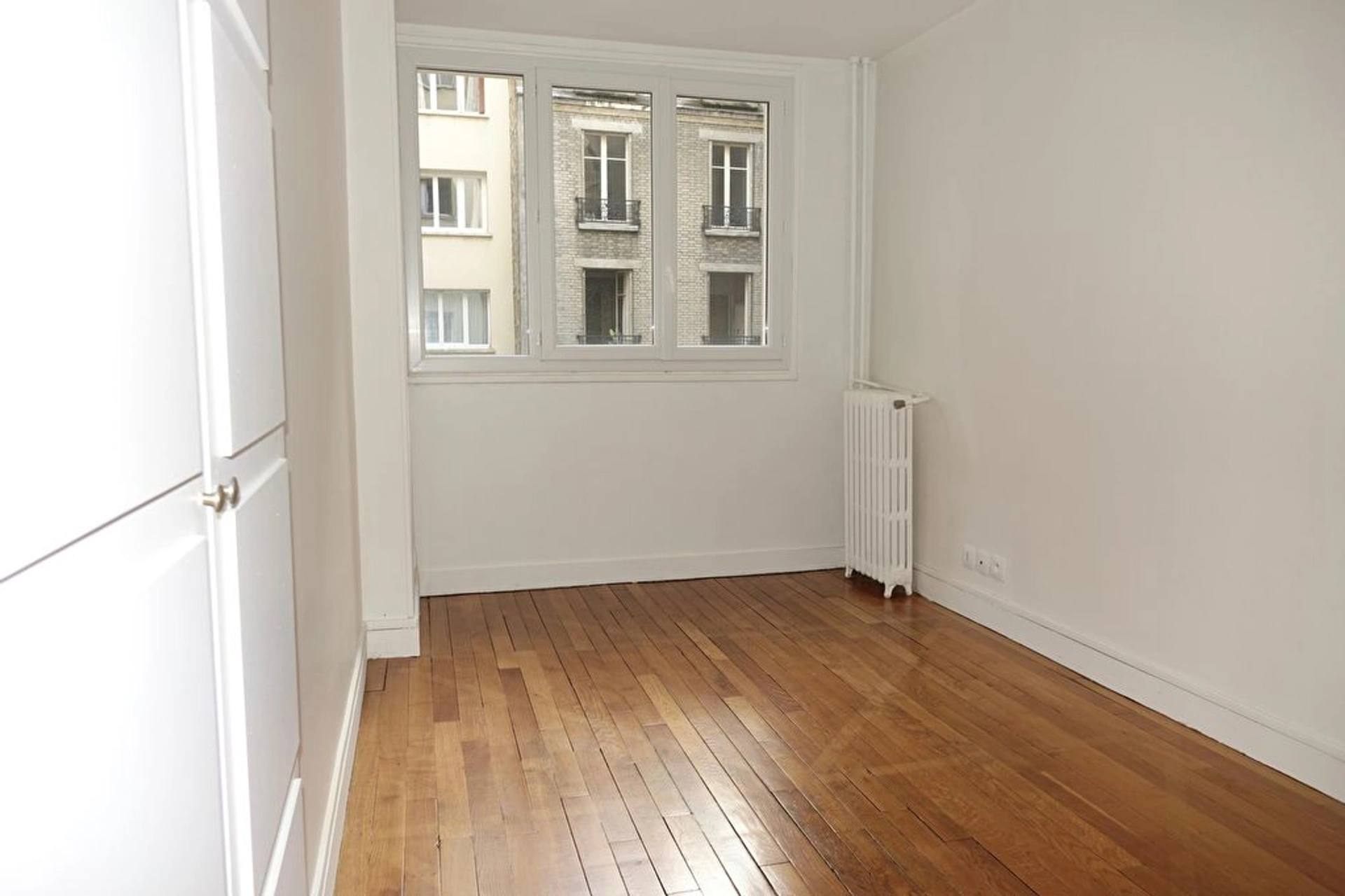 PARIS 15 - RUE DE DANTZIG 8