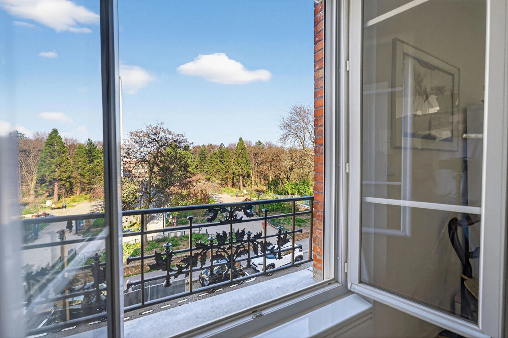 PARIS 15 - GEORGES BRASSENS 6