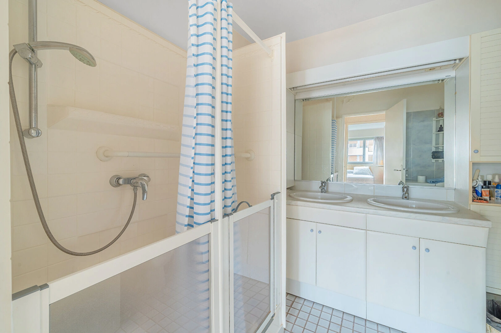 PARIS 15 - CONVENTION 10